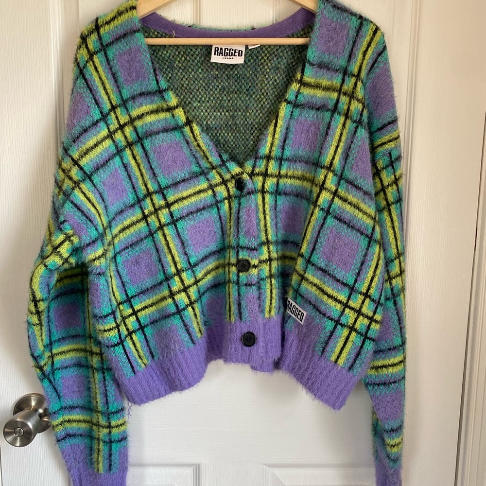 Ragged Cropped Cardigan